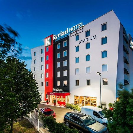 Kyriad Lyon Est Stadium Eurexpo Meyzieu Kültér fotó