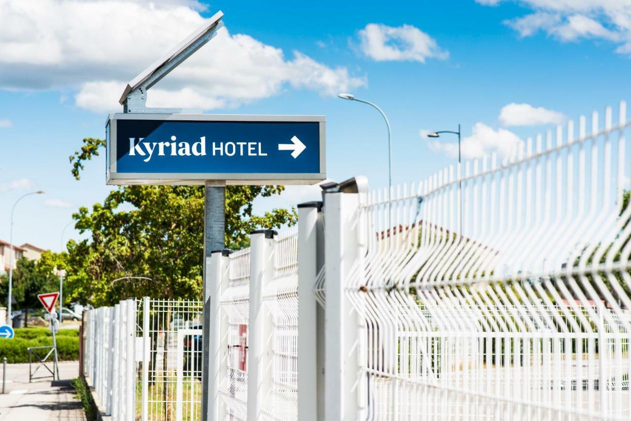 Kyriad Lyon Est Stadium Eurexpo Meyzieu Kültér fotó